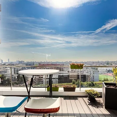 Apartment F2 Moderne Terrasse Lumineux Proche Transport Free Parking Issy-les-Moulineaux
