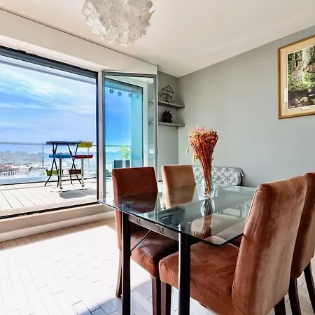 F2 Moderne Terrasse Lumineux Proche Transport Free Parking Issy-les-Moulineaux